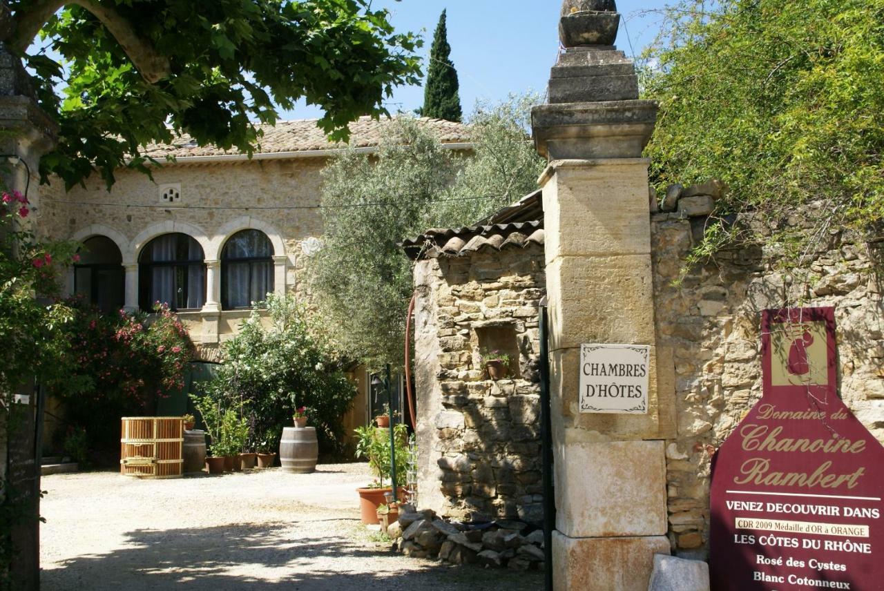 Domaine Chanoine Rambert Saint-Andre-d'Olerargues Exterior photo